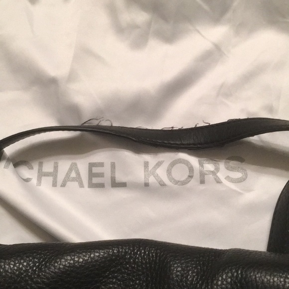 Authentic Michael Kors purse - Picture 9 of 10